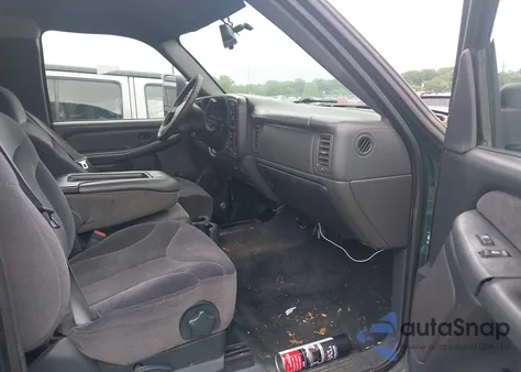 2004 Chevrolet Silverado 1500 Work Truck из США, поврежденный, VIN 2GCEK19V941379434